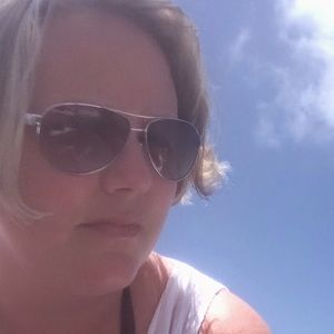 Meet your Posher, Coleen